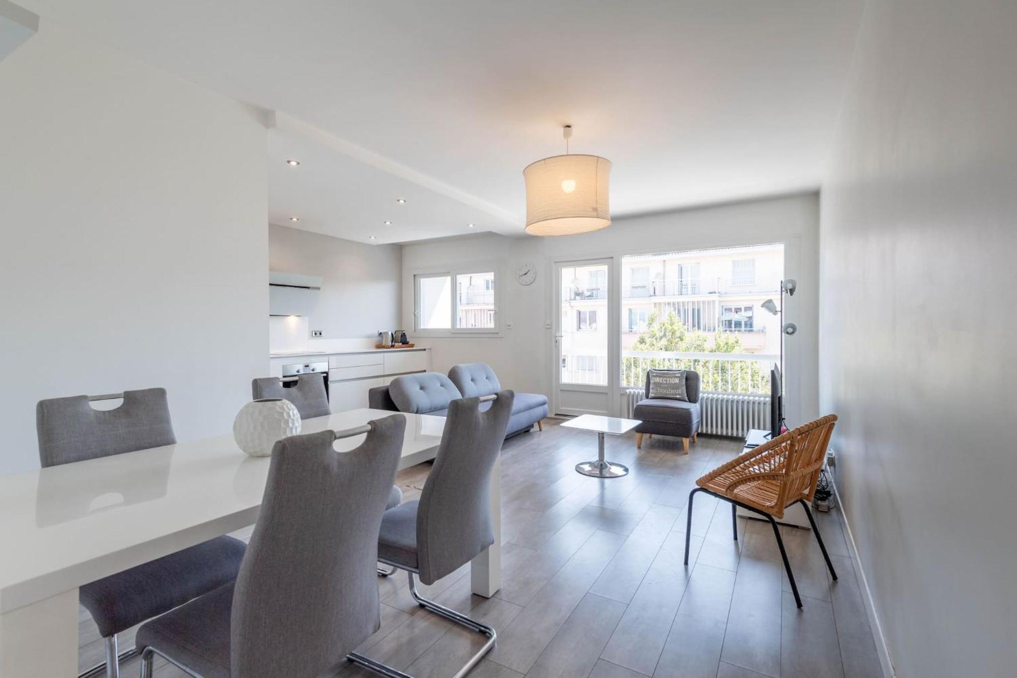Smartstay Le Thiou - Annecy Centre المظهر الخارجي الصورة